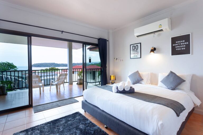 Deluxe Room - Two Chefs Inn