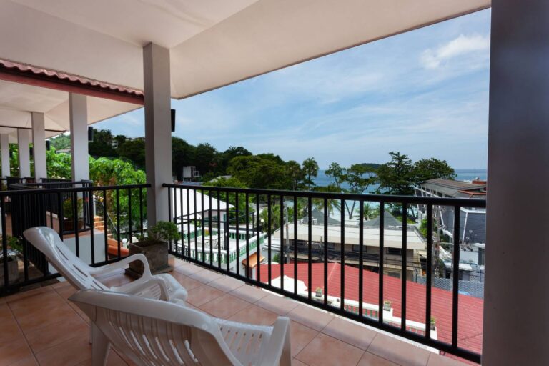 Deluxe Room - Two Chefs Inn