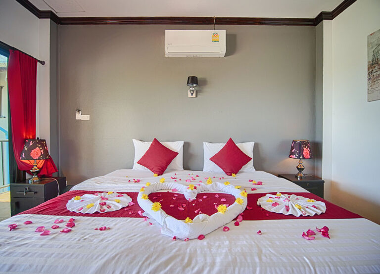 Deluxe Room - Two Chefs Inn